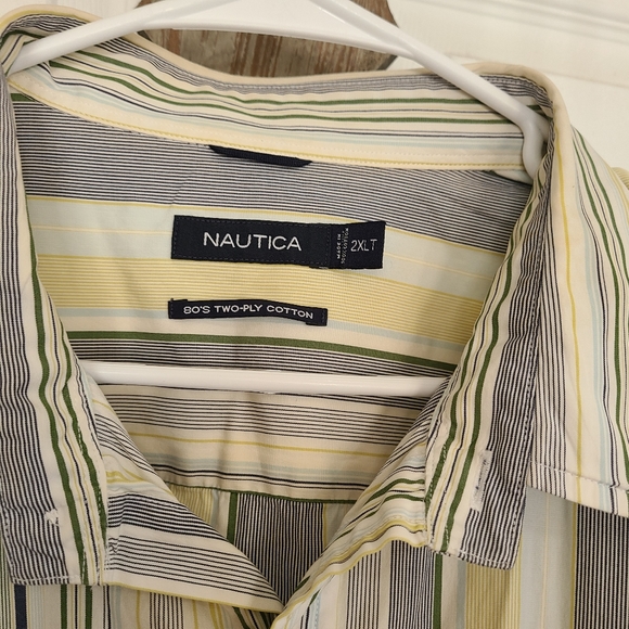 (682) Nautica Men's Classic Short Sleeve Button Down Shirt, 2XLT Color: Striped - Picture 7 of 14